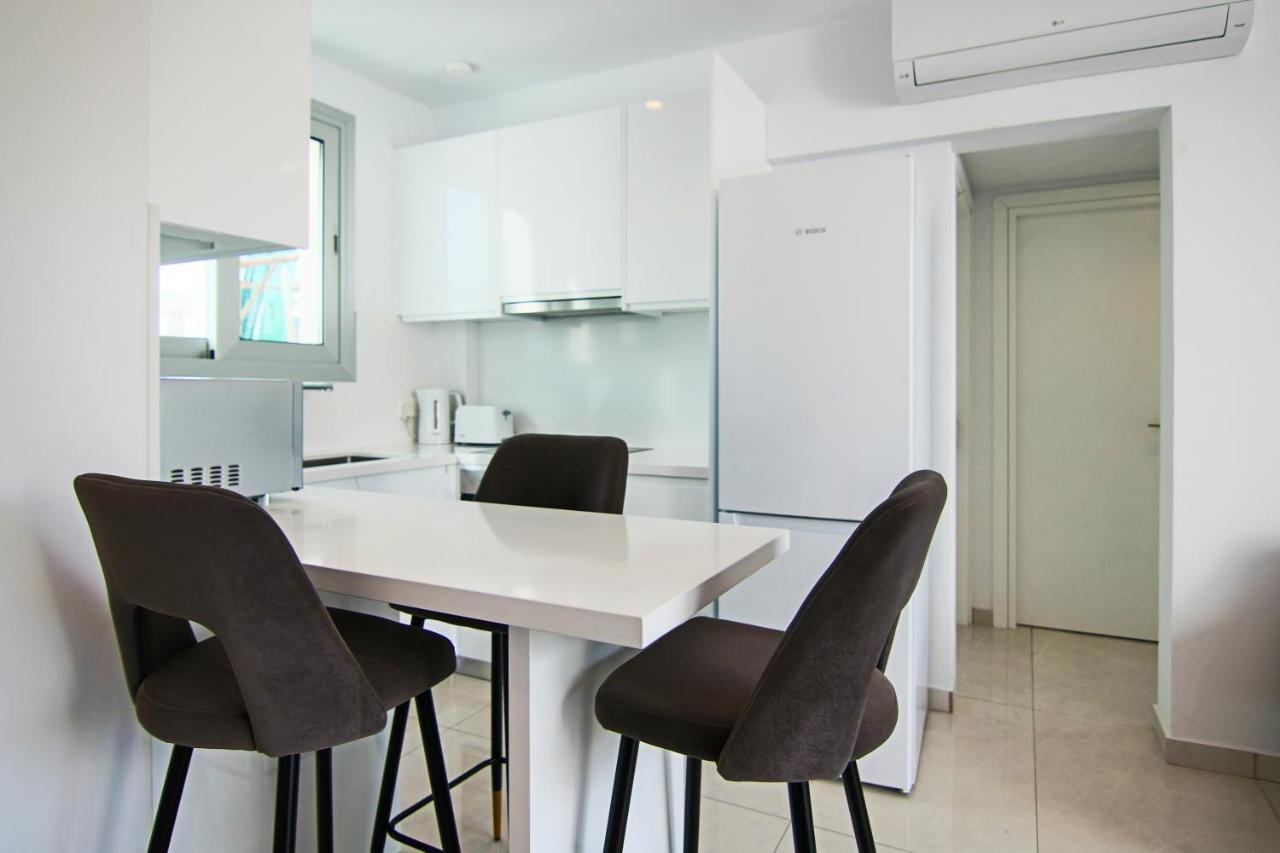 Phaedrus Living - Seaside Executive Flat Harbour 101 Daire Pafos Dış mekan fotoğraf